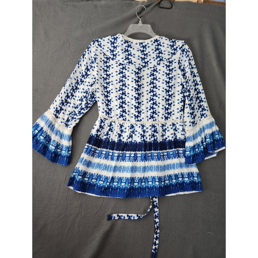 NWOT Angie Tie Front Top Womens Sz L White Blue Bohemian Boho Chic Bell Sleeve - Picture 3 of 10